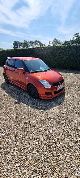 Suzuki Swift 2008 photo 2