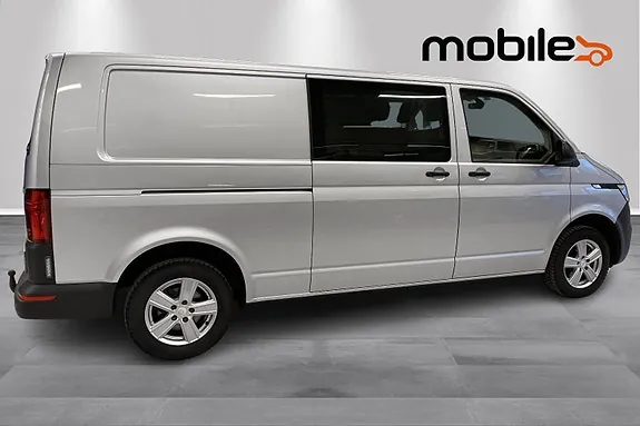 Volkswagen Transporter 2021 photo 2