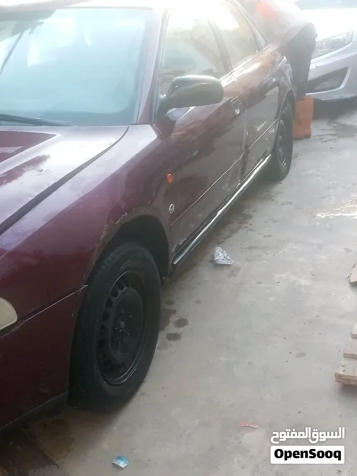 Audi A4 1997 photo 2