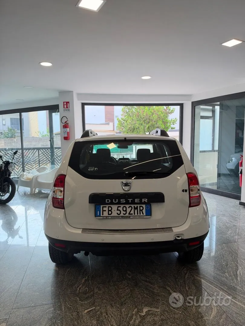 Dacia Duster 2015 photo 3