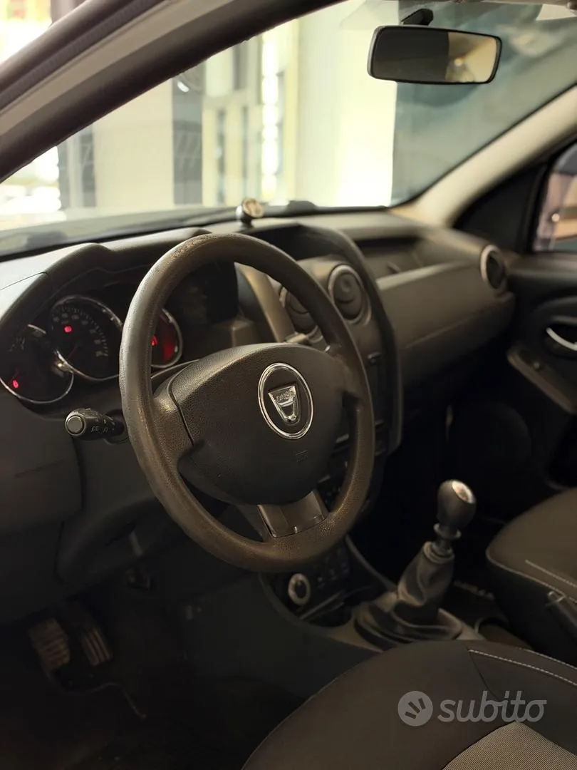 Dacia Duster 2015 photo 4