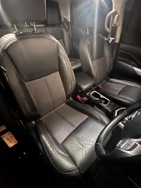 Nissan Navara 2021 photo 4