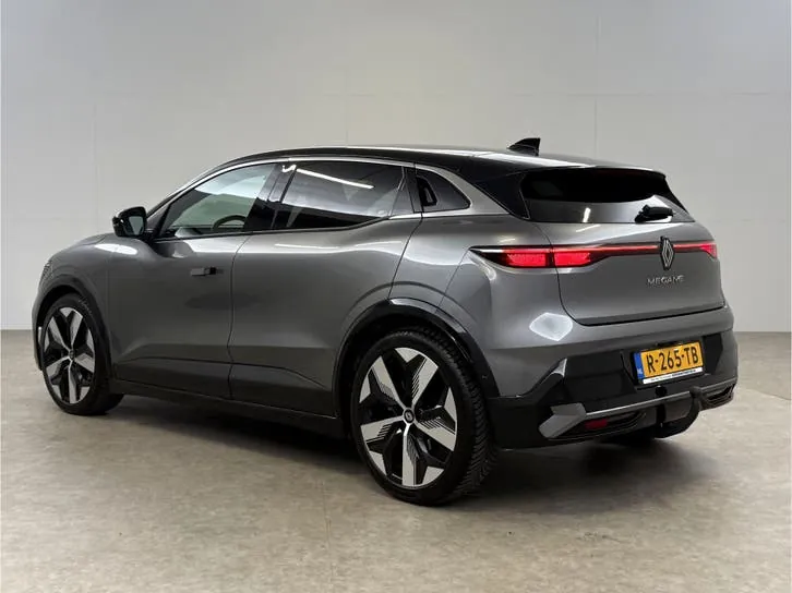Renault Megane 2022 photo 3