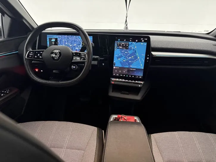 Renault Megane 2022 photo 2