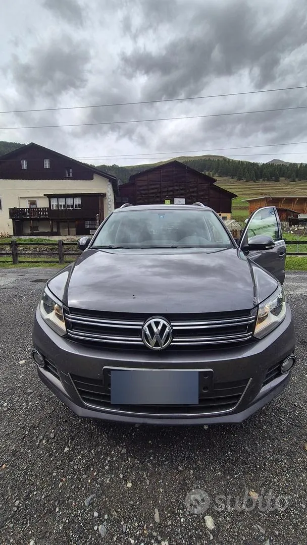Volkswagen Tiguan 2012 photo 2