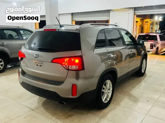 Kia Sorento 2014 photo 2