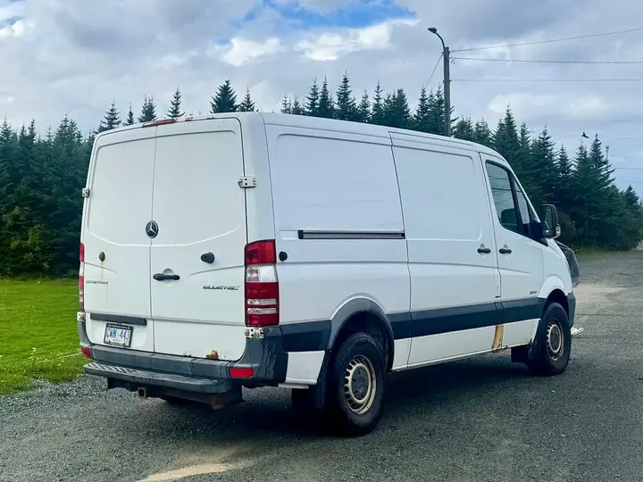 Mercedes-Benz Sprinter 2015 photo 4