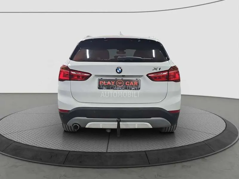 BMW X1 2016 photo 4