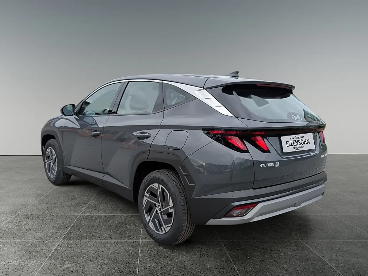 Hyundai Tucson photo 3
