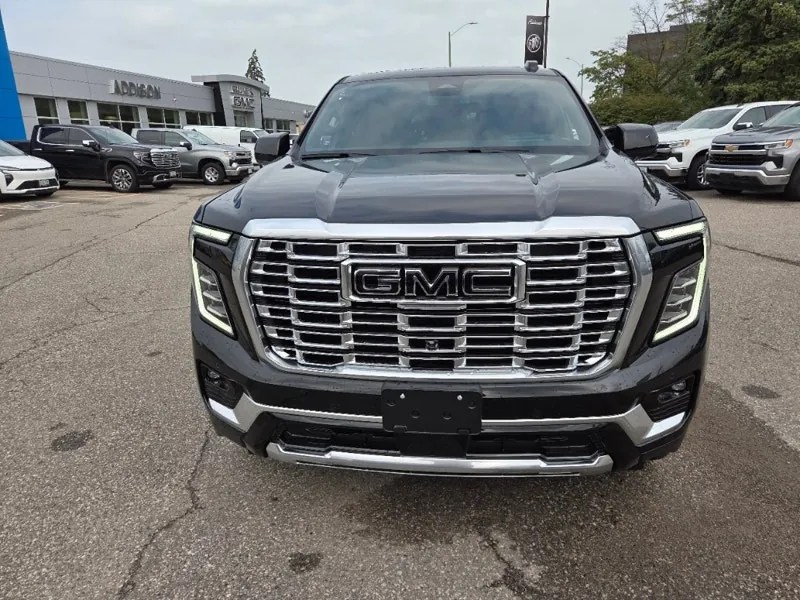 GMC Yukon 2026 photo 3