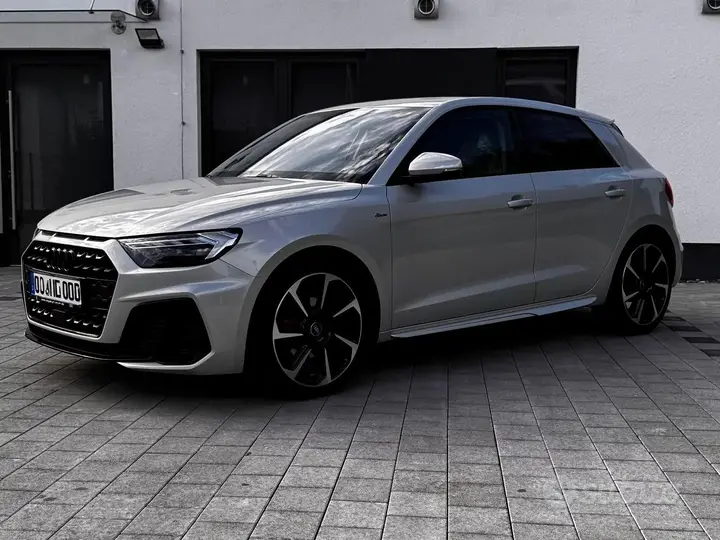 Audi A1 2023 photo 5