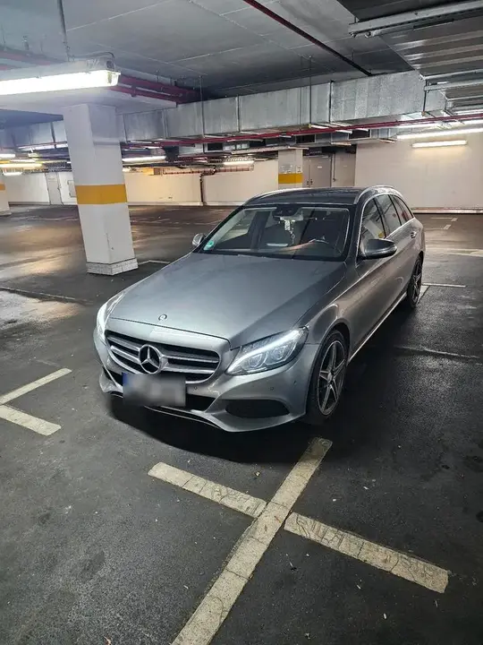 Mercedes-Benz C 220D