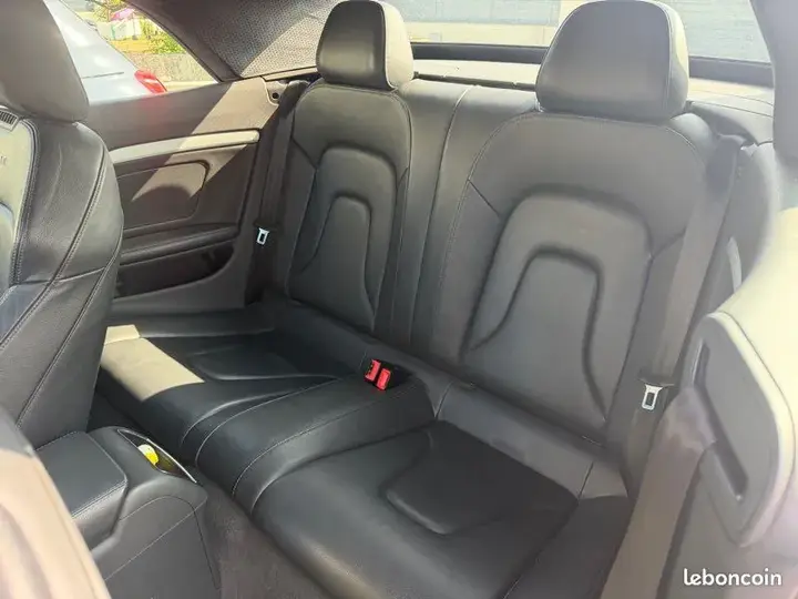 Audi A5 2012 photo 3