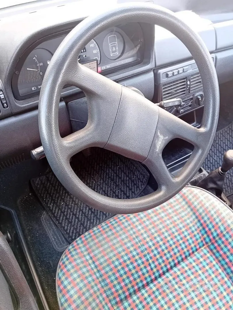 Fiat Uno 1994 photo 4