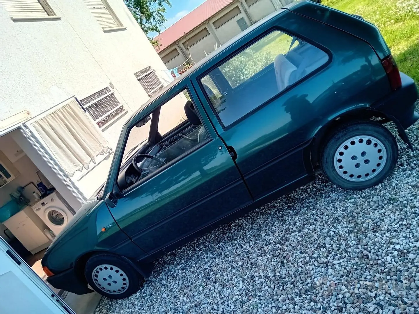 Fiat Uno 1994 photo 2