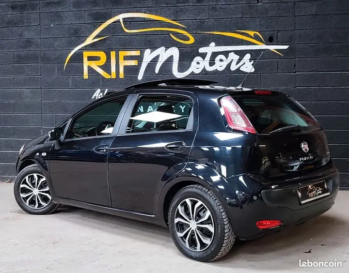 Fiat Punto Evo 2011 photo 5