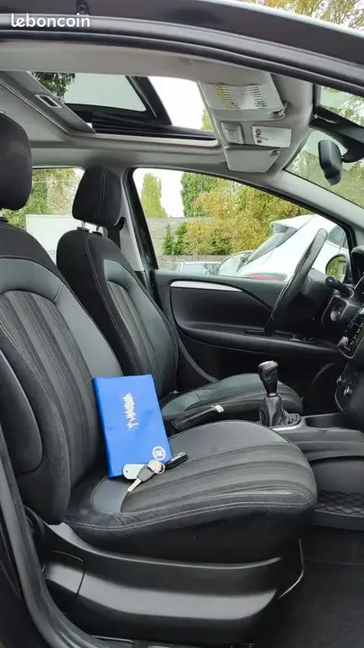 Fiat Punto Evo 2011 photo 3