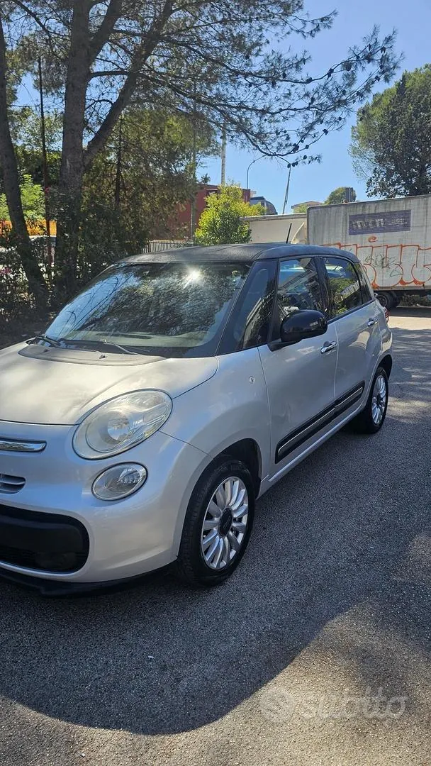 Fiat 500L 2014 photo 2
