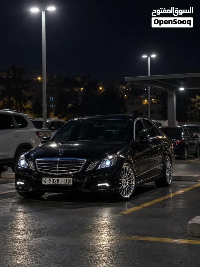 Mercedes-Benz E-Class 2009 photo 2