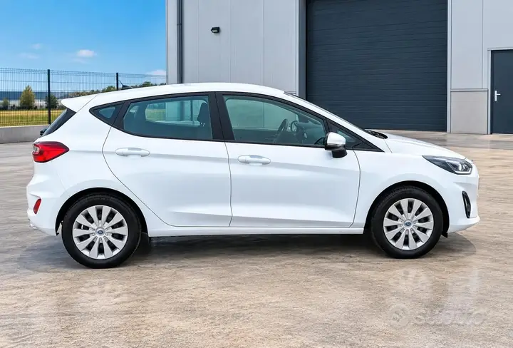 Ford Fiesta 2023 photo 3