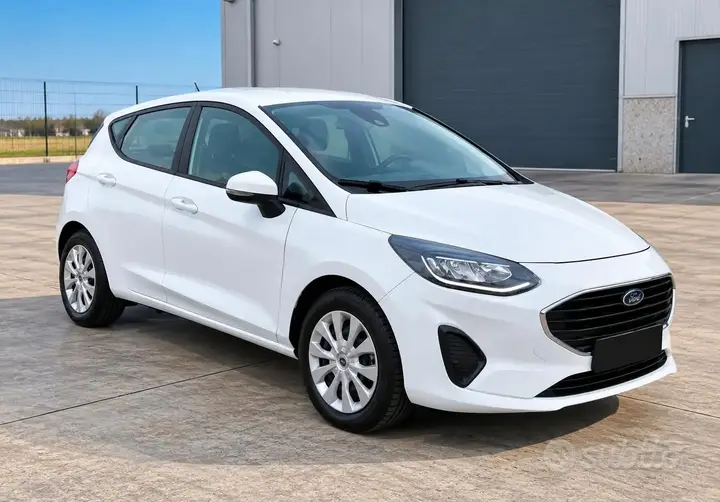 Ford Fiesta 2023 photo 2