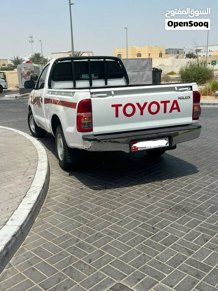Toyota Hilux 2013 photo 3
