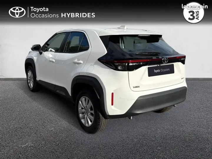 Toyota Yaris Cross 2024 photo 3