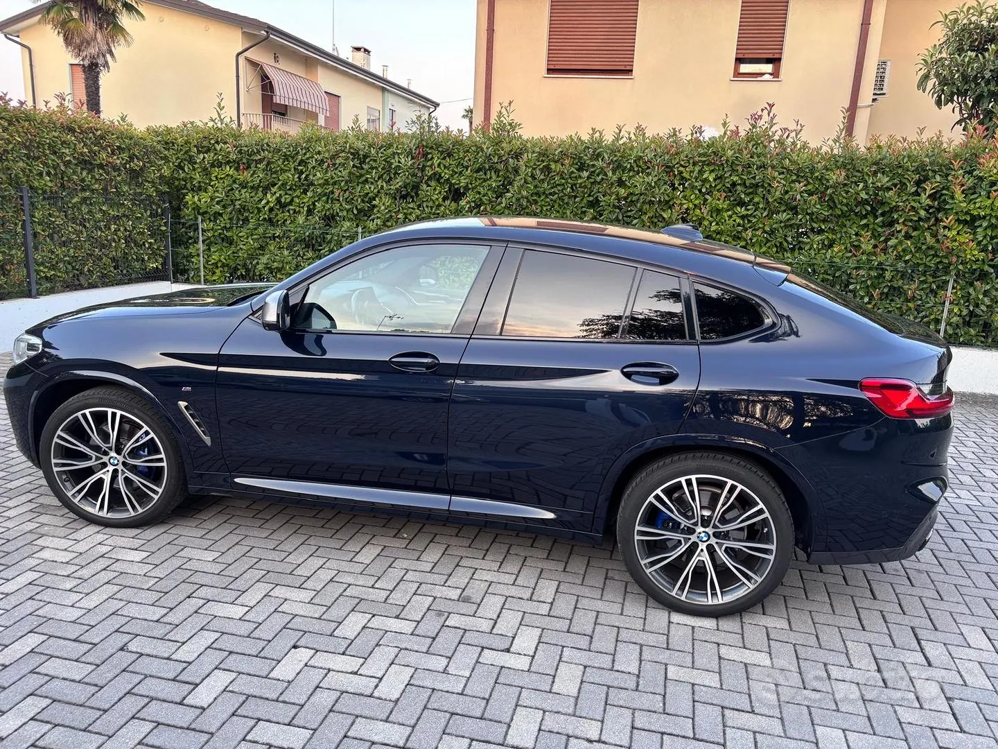BMW X4 2019 photo 2