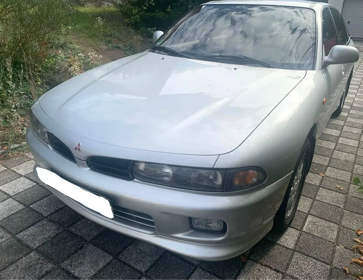 Mitsubishi Galant 1995 photo 3