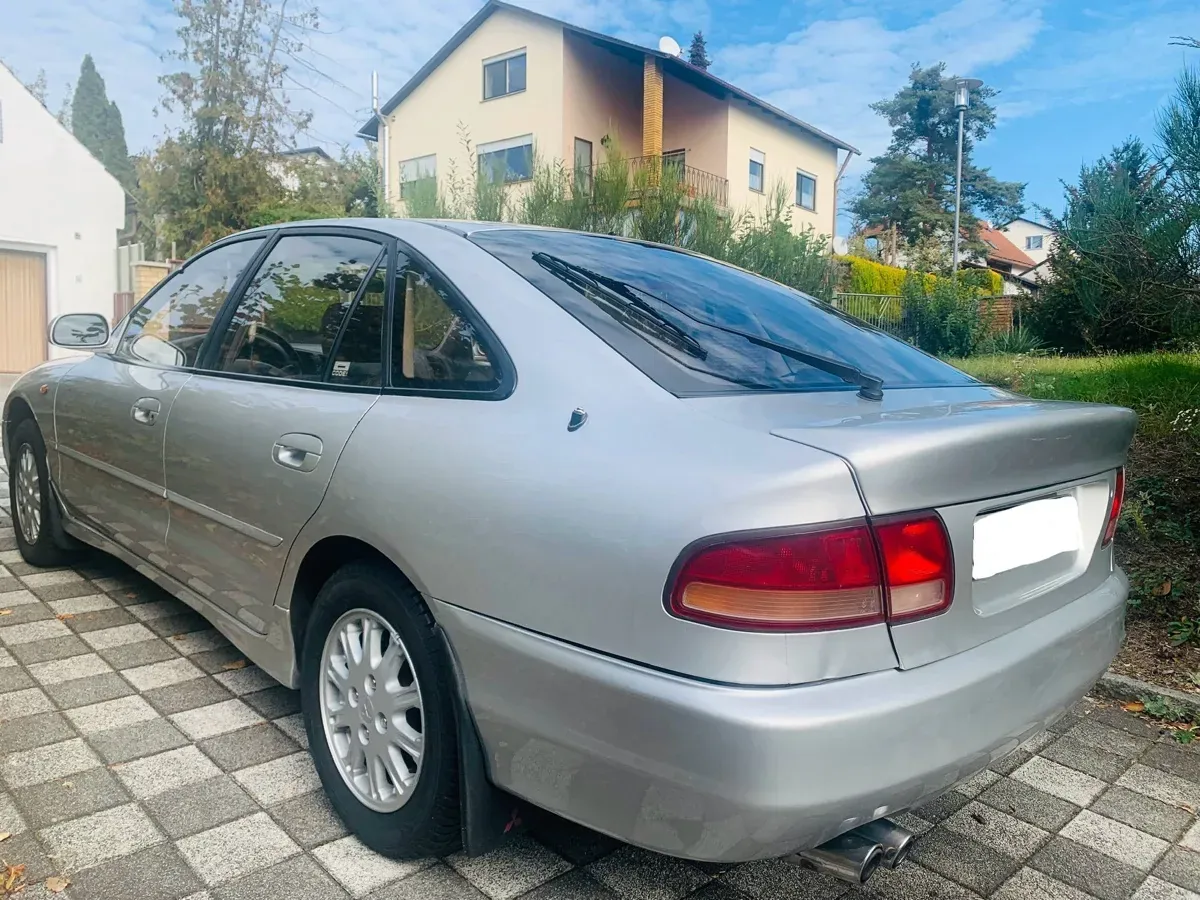Mitsubishi Galant
