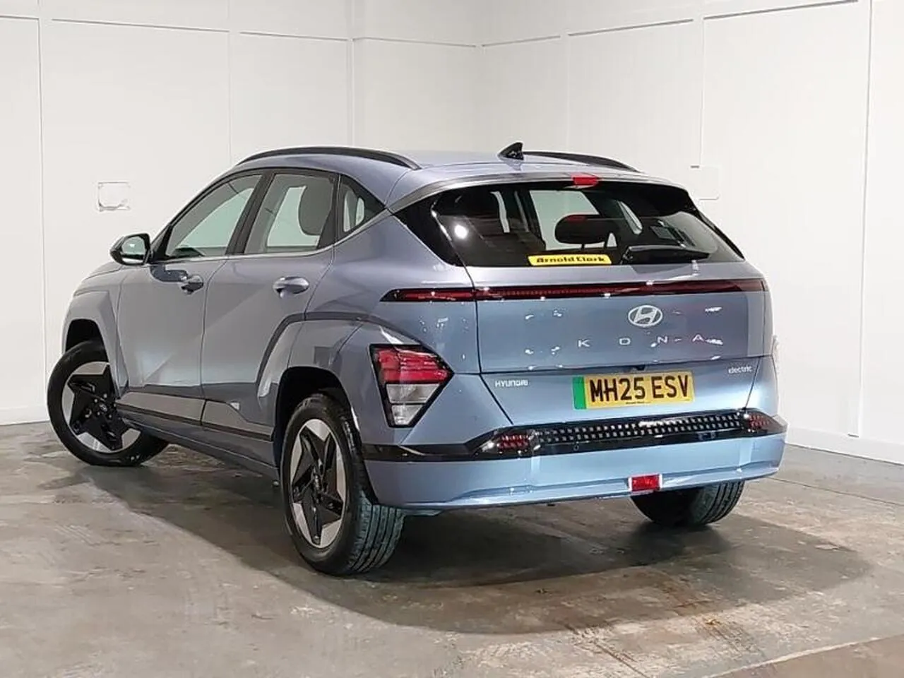 Hyundai Kona 2025 photo 2