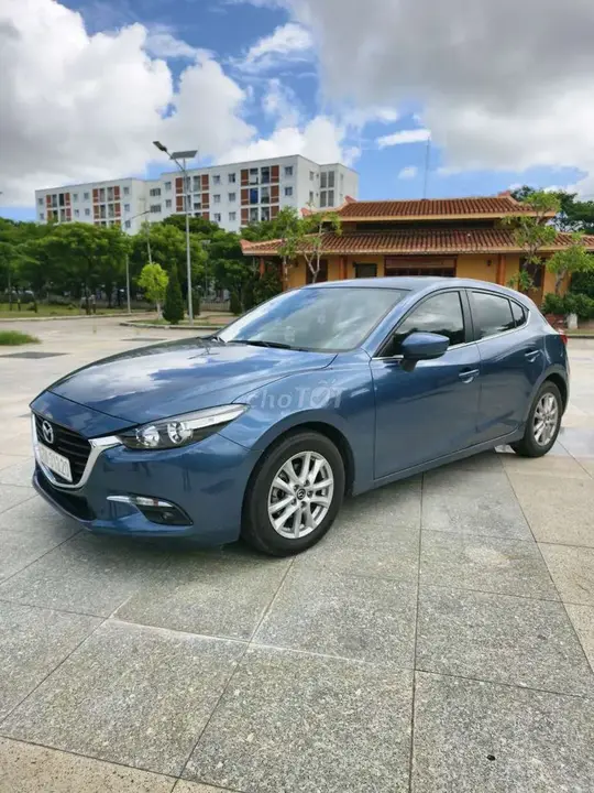 Mazda 3 2017 photo 3