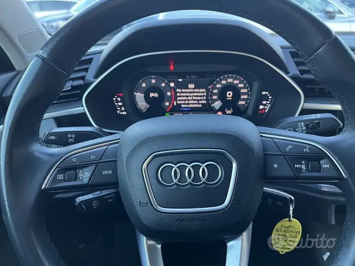 Audi Q3 2021 photo 5