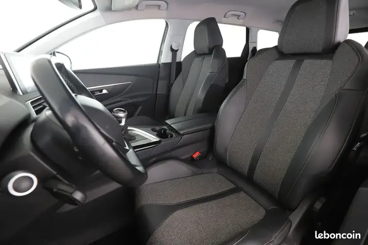 Peugeot 5008 2019 photo 5