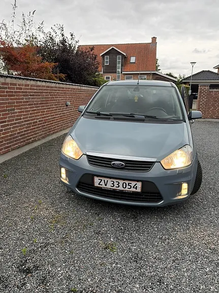 Ford C-Max 2009 photo 2