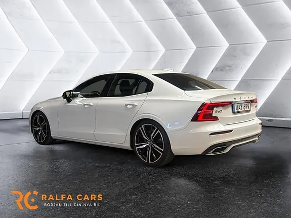 Volvo S60 2020 photo 4