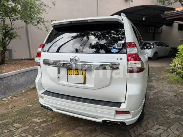 Toyota Land Cruiser Prado 2016 photo 4