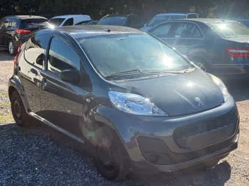 Peugeot 107 2014 photo 3