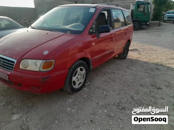 Hyundai Trajet 2003 photo 4