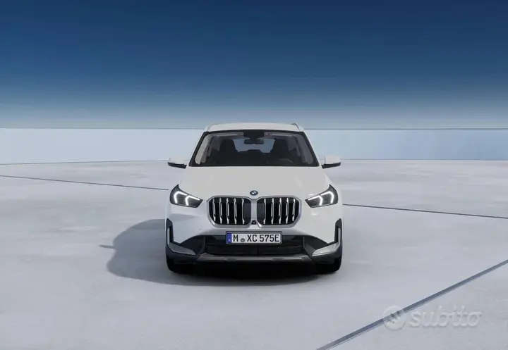 BMW X1 photo 3