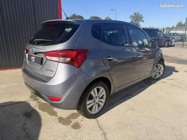 Hyundai Ix20 2012 photo 3
