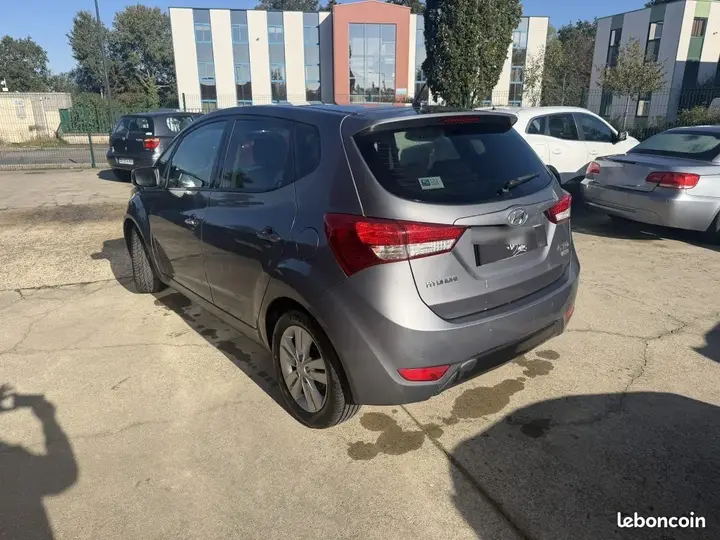 Hyundai Ix20 2012 photo 2