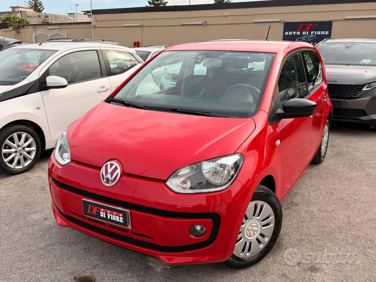 Volkswagen Up 2013 photo 2