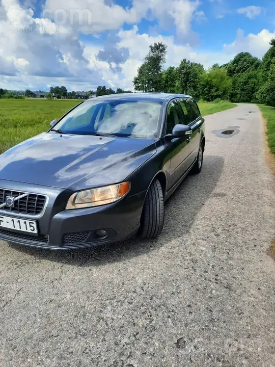 Volvo V70 2007 photo 2