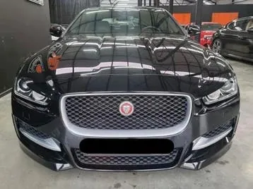 Jaguar Xe 2015 photo 3