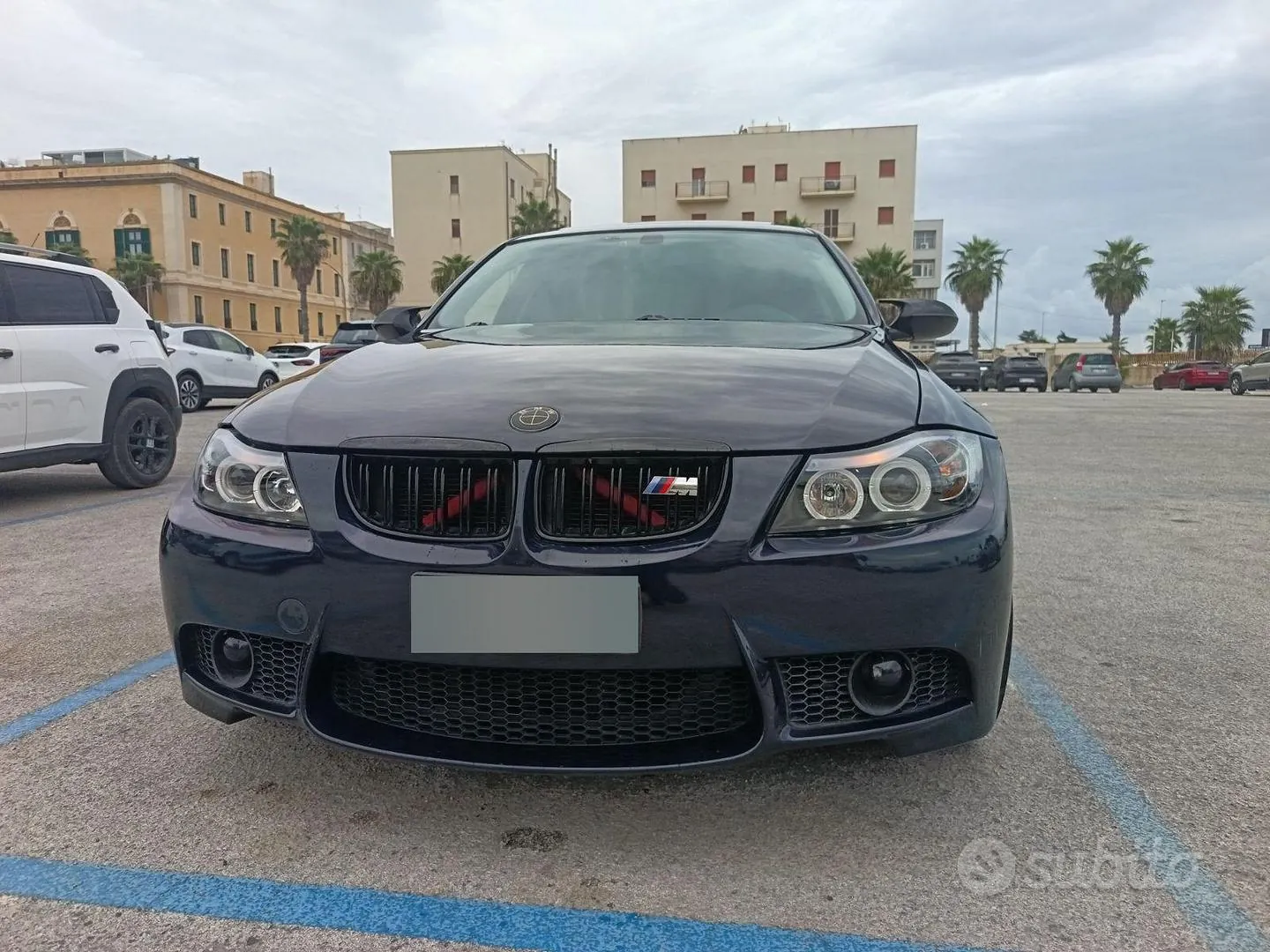 BMW E90 2007 photo 2