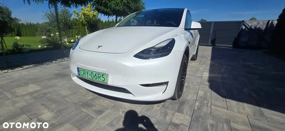 Tesla Model Y 2022 photo 4