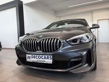 BMW 118I 2020 photo 3