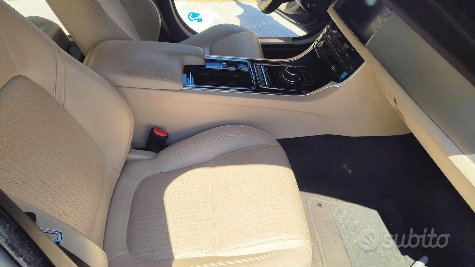 Jaguar Xf 2016 photo 4