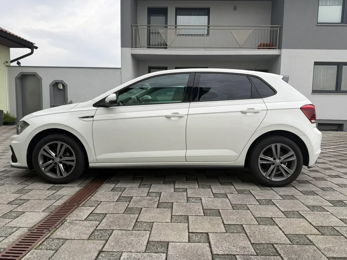 Volkswagen Polo 2018 photo 2